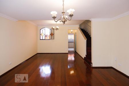 Sala de casa para alugar com 4 quartos, 150m² em Vila Anglo Brasileira, São Paulo