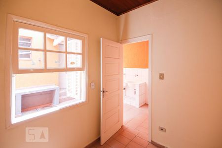 Casa para alugar com 150m², 4 quartos e 2 vagas Casa para alugar com 150m², 4 quartos e 2 vagasQuarto de Serviço