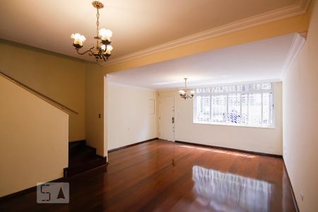 Sala de casa para alugar com 4 quartos, 150m² em Vila Anglo Brasileira, São Paulo
