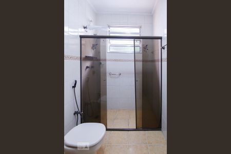 Casa para alugar com 150m², 4 quartos e 2 vagas Casa para alugar com 150m², 4 quartos e 2 vagasBanheiro Social