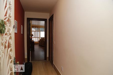 Apartamento para alugar com 114m², 3 quartos e 1 vagaCorredor