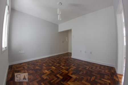 Sala de apartamento à venda com 2 quartos, 64m² em Passo da Areia, Porto Alegre