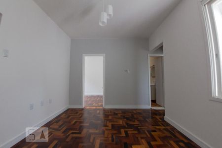 Sala de apartamento à venda com 2 quartos, 64m² em Passo da Areia, Porto Alegre