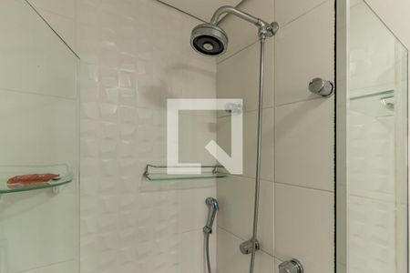 Studio para alugar com 30m², 1 quarto e 1 vaga Studio para alugar com 30m², 1 quarto e 1 vagaBanheiro