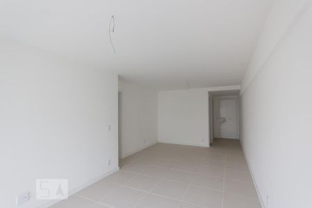 Sala de apartamento para alugar com 3 quartos, 140m² em Anil, Rio de Janeiro