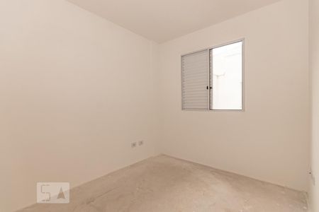 Quarto 2 de apartamento para alugar com 2 quartos, 42m² em Vila Salete, São Paulo
