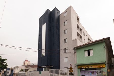 Apartamento para alugar com 42m², 2 quartos e 1 vaga Apartamento para alugar com 42m², 2 quartos e 1 vagaFachada