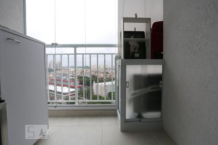 Sacada de apartamento à venda com 1 quarto, 38m² em Umuarama, Osasco