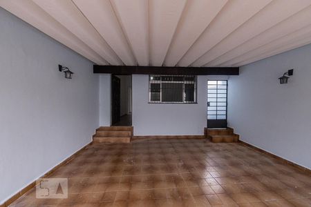 Casa à venda com 248m², 2 quartos e 2 vagasGaragem