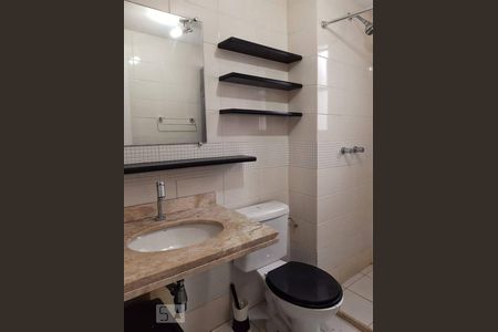 Banheiro de apartamento à venda com 2 quartos, 51m² em Vila Augusta, Guarulhos