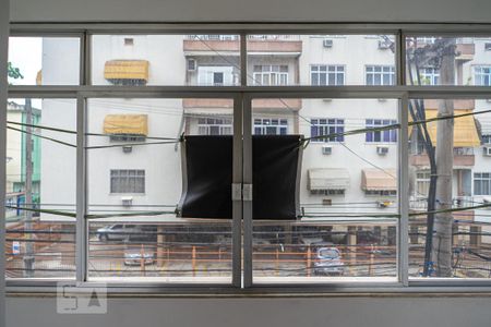 Sala de apartamento para alugar com 2 quartos, 70m² em Olaria, Rio de Janeiro
