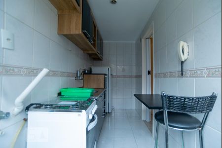 Cozinha de apartamento para alugar com 2 quartos, 56m² em Marechal Rondon, Canoas
