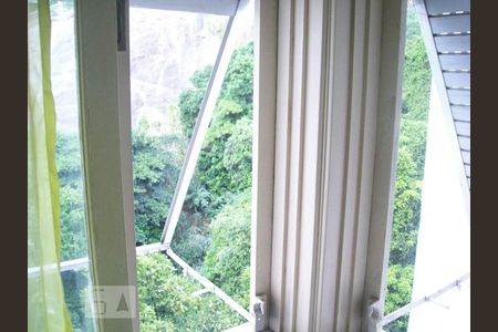 Apartamento para alugar com 70m², 2 quartos e sem vaga Apartamento para alugar com 70m², 2 quartos e sem vagaQuarto