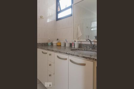 Banheiro do Quarto 1 de apartamento à venda com 3 quartos, 100m² em Rudge Ramos, São Bernardo do Campo
