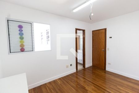 Casa à venda com 180m², 3 quartos e 4 vagas Casa à venda com 180m², 3 quartos e 4 vagasQuarto 1