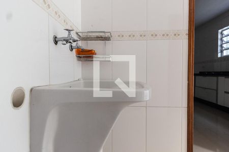 Casa à venda com 180m², 3 quartos e 4 vagas Casa à venda com 180m², 3 quartos e 4 vagasÁrea de serviço