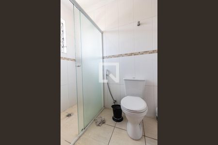 Casa à venda com 180m², 3 quartos e 4 vagas Casa à venda com 180m², 3 quartos e 4 vagasSuíte