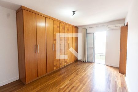 Casa à venda com 180m², 3 quartos e 4 vagas Casa à venda com 180m², 3 quartos e 4 vagasQuarto 3