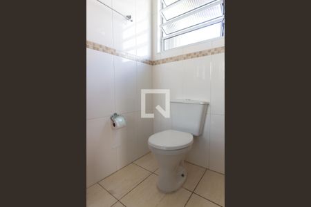 Casa à venda com 180m², 3 quartos e 4 vagas Casa à venda com 180m², 3 quartos e 4 vagasSuíte