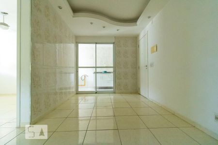 Sala de apartamento à venda com 2 quartos, 47m² em Parada de Lucas, Rio de Janeiro