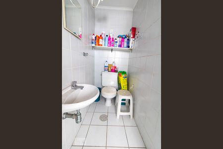 Apartamento para alugar com 160m², 3 quartos e 2 vagasBanheiro de Serviço