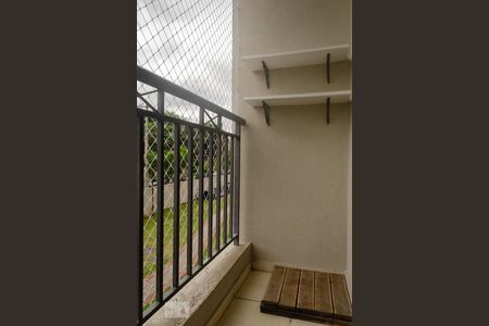 Sacada de apartamento à venda com 3 quartos, 62m² em Lapa de Baixo, São Paulo