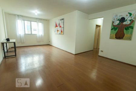 Sala de apartamento para alugar com 3 quartos, 115m² em Bom Retiro, São Paulo