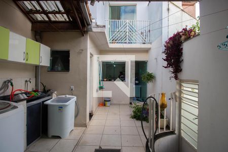 Casa de condomínio à venda com 177m², 3 quartos e 2 vagas Casa de condomínio à venda com 177m², 3 quartos e 2 vagasÁrea de Serviço