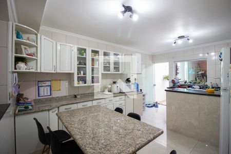 Casa de condomínio à venda com 177m², 3 quartos e 2 vagas Casa de condomínio à venda com 177m², 3 quartos e 2 vagasCozinha