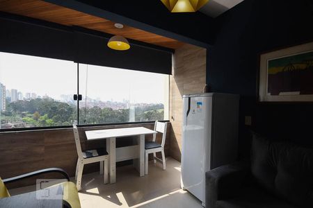 Varanda de apartamento à venda com 1 quarto, 40m² em Paraíso do Morumbi, São Paulo