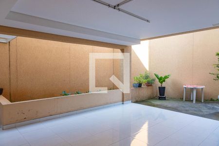 Apartamento à venda com 170m², 3 quartos e 8 vagas Apartamento à venda com 170m², 3 quartos e 8 vagasÁrea comum