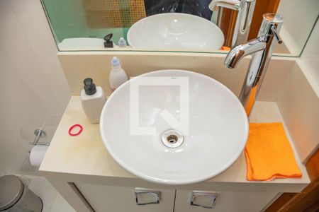 Apartamento à venda com 170m², 3 quartos e 8 vagas Apartamento à venda com 170m², 3 quartos e 8 vagasBanheiro da suíte 2