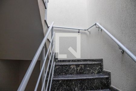 Apartamento à venda com 170m², 3 quartos e 8 vagas Apartamento à venda com 170m², 3 quartos e 8 vagasEscada