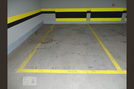 Garagem de apartamento para alugar com 1 quarto, 73m² em Centro, Belo Horizonte