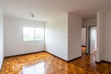 Apartamento para alugar com 70m², 2 quartos e 1 vagaSala