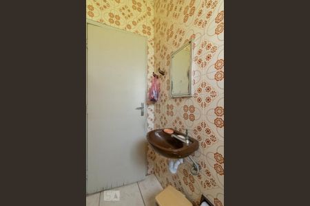 Casa à venda com 260m², 7 quartos e 2 vagasBanheiro 2