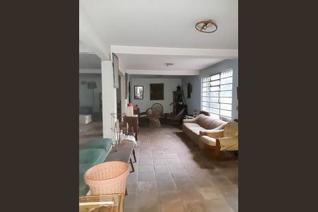 Casa à venda com 726m², 3 quartos e 2 vagasSala 2