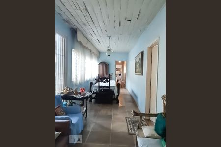 Casa à venda com 726m², 3 quartos e 2 vagasSala