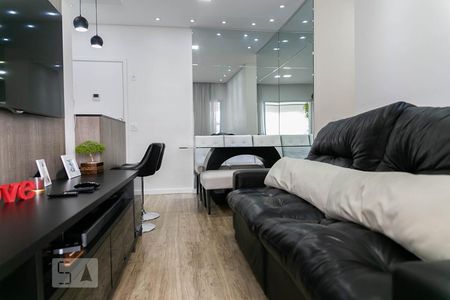 Sala de apartamento à venda com 2 quartos, 65m² em Vila Dom Pedro I, São Paulo