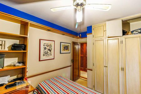 Apartamento à venda com 127m², 4 quartos e 1 vagaQuarto 1