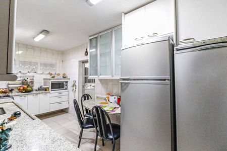 Apartamento à venda com 127m², 4 quartos e 1 vagaCozinha