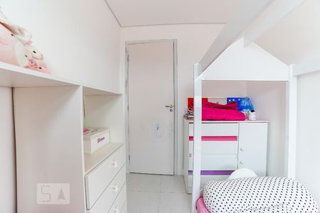 Quarto 2 de apartamento para alugar com 2 quartos, 47m² em Parque Vitória, São Paulo