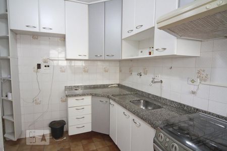 Apartamento à venda com 60m², 2 quartos e sem vagaCozinha