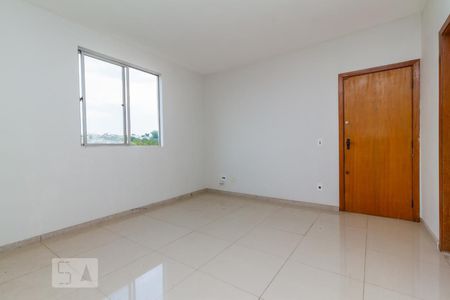 Sala de apartamento à venda com 2 quartos, 60m² em Santa Tereza, Belo Horizonte
