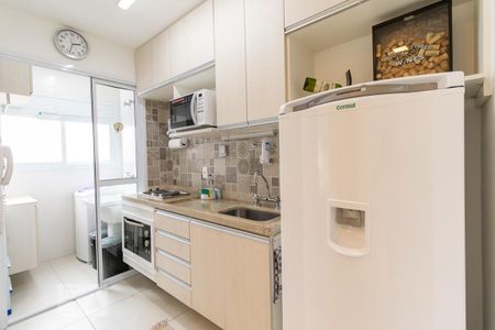 Apartamento à venda com 46m², 1 quarto e 2 vagasCozinha