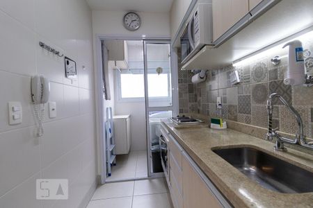Apartamento à venda com 46m², 1 quarto e 2 vagasCozinha