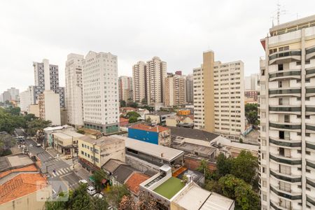 Apartamento à venda com 46m², 1 quarto e 2 vagasVista da varanda