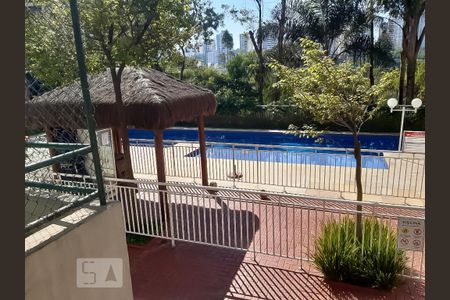 Apartamento para alugar com 45m², 2 quartos e 1 vaga Apartamento para alugar com 45m², 2 quartos e 1 vagaÁrea comum - Piscina