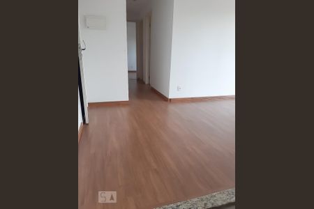 Apartamento para alugar com 45m², 2 quartos e 1 vaga Apartamento para alugar com 45m², 2 quartos e 1 vagaSala