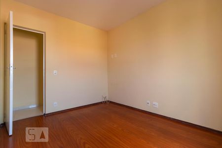 Quarto 01 de apartamento para alugar com 3 quartos, 98m² em Jardim Bela Vista, Campinas